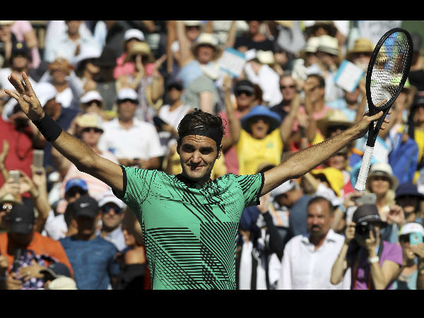Roger Federer defeats Rafael Nadal to clinch 3rd Miami Open title Roger Federer defeats Rafael Nadal to clinch 3rd Miami Open title