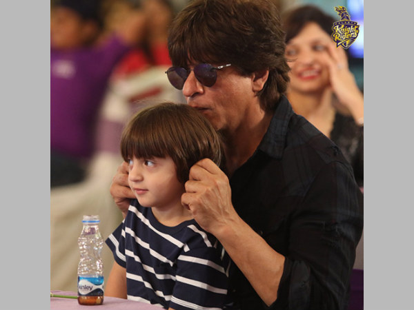 Shah Rukh Khan with son AbRam