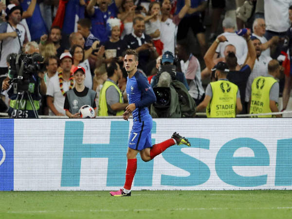 Antoine Griezmann drops hint at leaving Atletico Madrid Antoine Griezmann drops hint at leaving Atletico Madrid