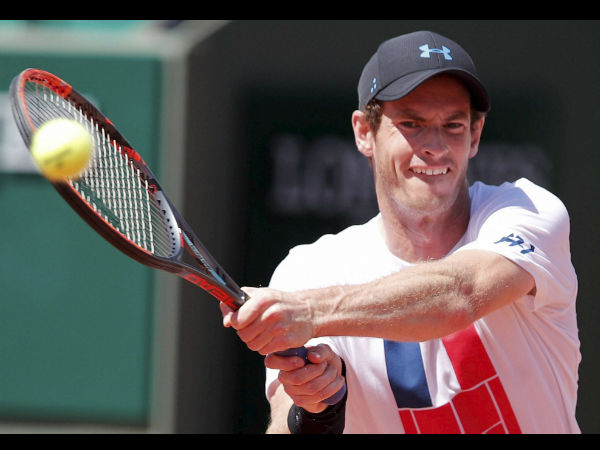 Wimbledon: Andy Murray enters second round with easy win Wimbledon: Andy Murray enters second round with easy win
