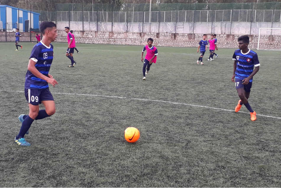 A practice match at the Ozonegroup academy