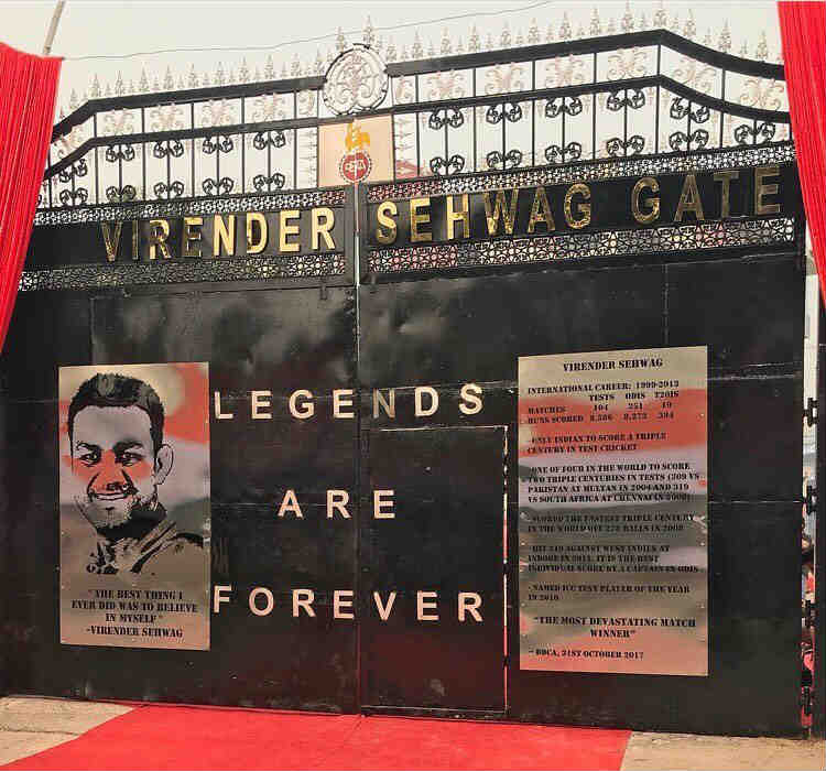 Virender Sehwag gate at Kotla