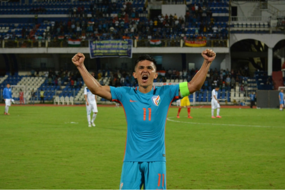 India captain Sunil Chhetri acknowledges the crowd after the Asian Cup qualifier against Macao in Bengaluru (Image courtesy: AIFF Media)