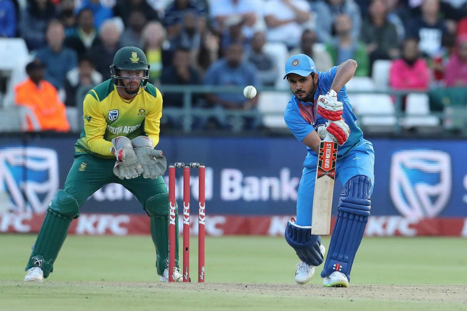 Manish Pandey departs cheaply