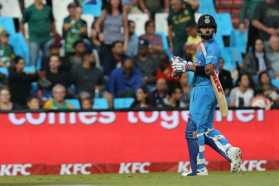 Kohli departs for 1