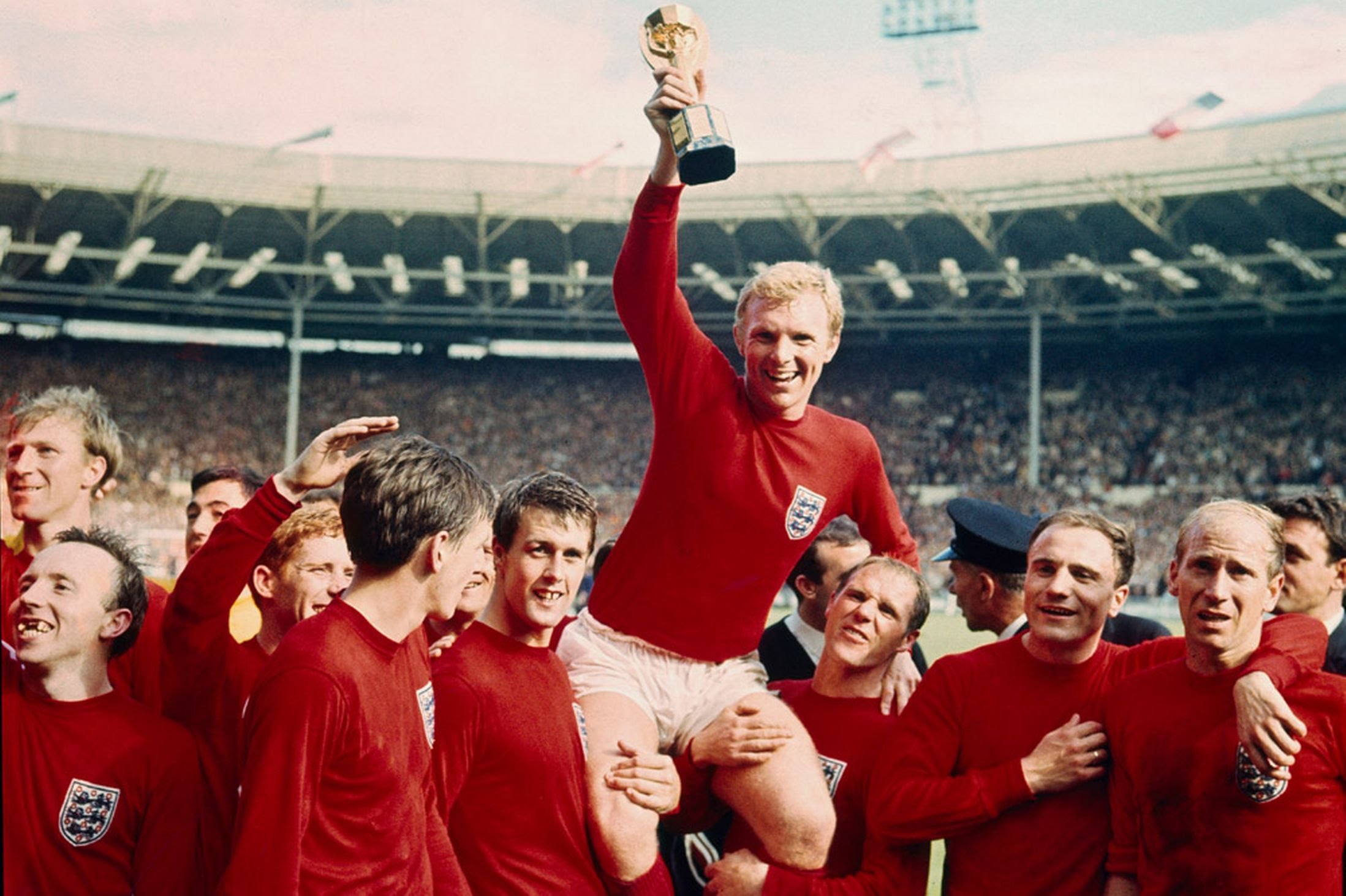 Bobby Moore: 1966 & 1970