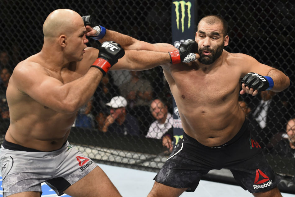 Junior dos Santos (left) and Blagoy Ivanov in action at UFC Fight Night 133 (Image Courtesy: UFC Twitter) Junior dos Santos (left) and Blagoy Ivanov in action at UFC Fight Night 133 (Image Courtesy: UFC Twitter)
