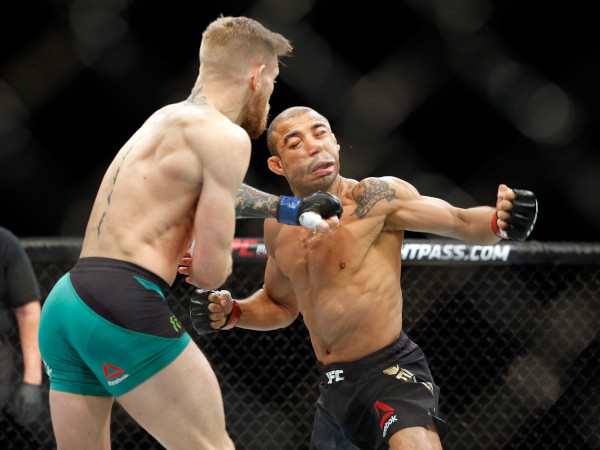 KO vs Jose Aldo (UFC 194 - December 2015)