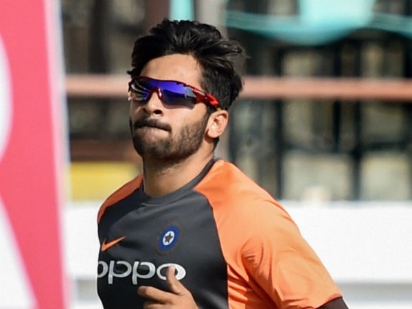 12. Shardul Thakur (1.4 overs – 9 runs) – 1/10