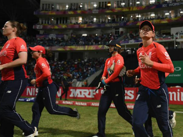 3. Amy Jones (Player of the match).