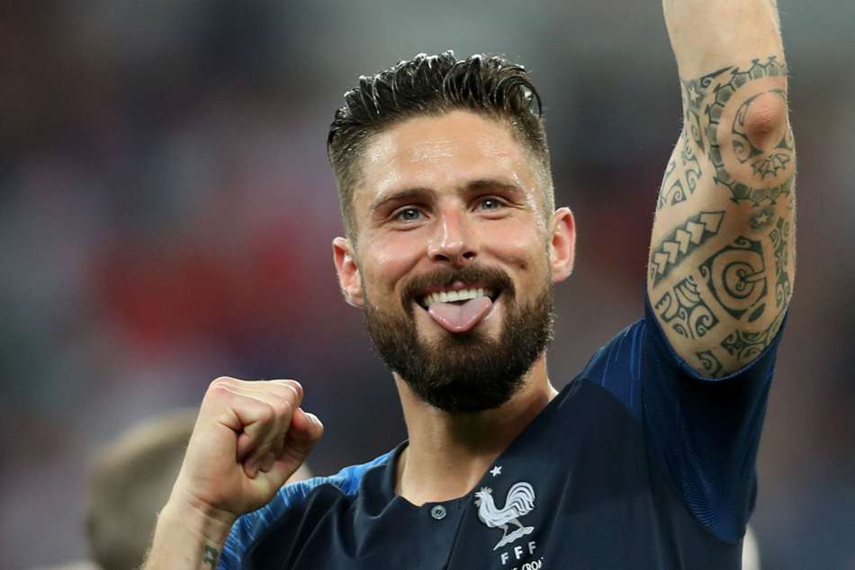 Frances Olivier Giroud celebrates after converting from the spot Frances Olivier Giroud celebrates after converting from the spot