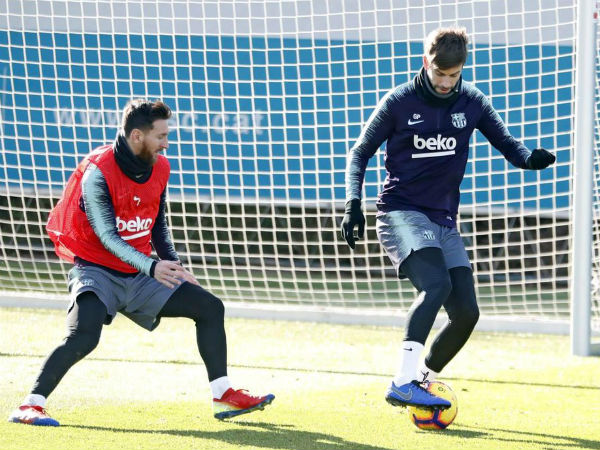 Two clubs, two stories