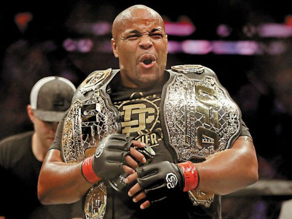 Cormier became fifth two-division champion