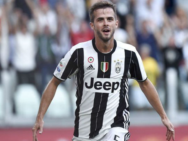 5. Miralem Pjanic (Bosnia and Herzegovina & Juventus)