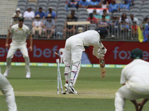 3. Rahul, Vijay disappoint; Pujara grits it out