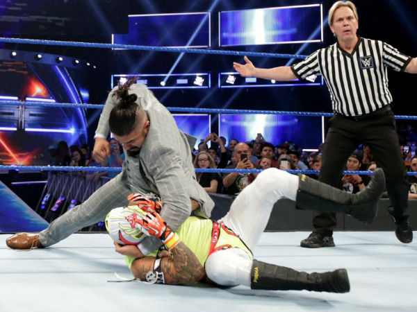 Andrade and Rey continue feud