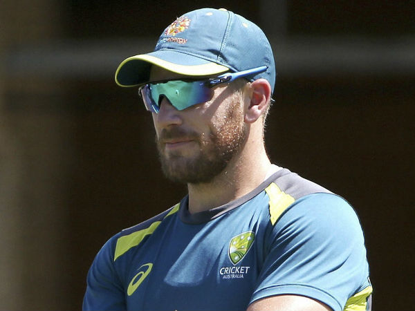 4. Finch lauds Maxwell, Zampa