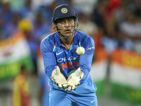 3. On criticism on Dhoni