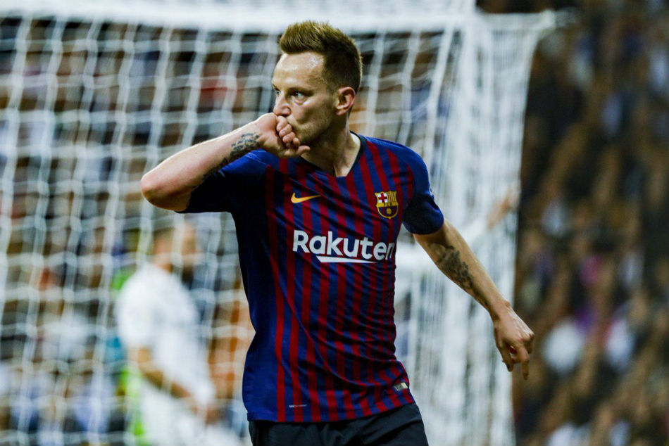 Barcelonas Ivan Rakitic celebrates after scoring a delightful chip (Image Courtesy: Twitter) Barcelonas Ivan Rakitic celebrates after scoring a delightful chip (Image Courtesy: Twitter)