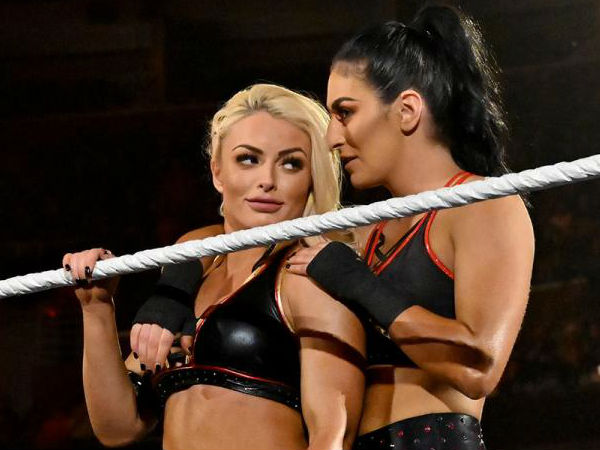 Fatal 4-Way Match to determine Asuka’s Wrestlemania challenger