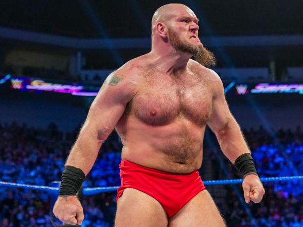 Lars Sullivan and rest of the roster