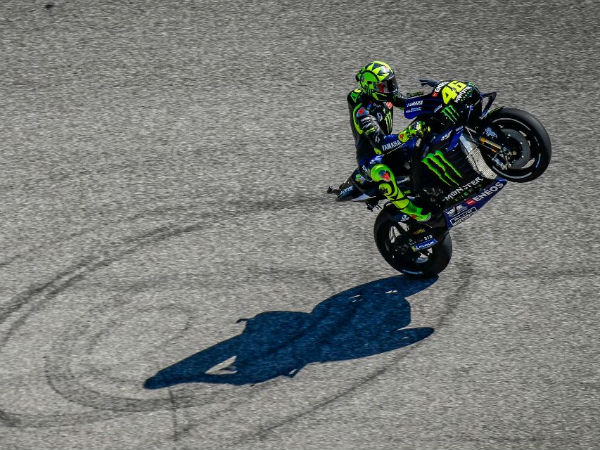 Two in a row for Rossi