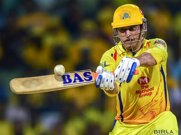 3. MS Dhoni vs Amit Mishra