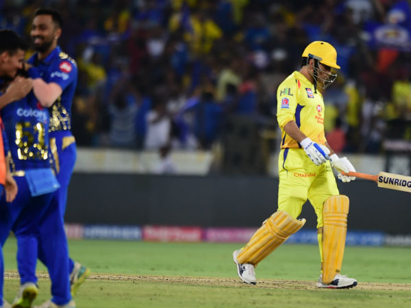 2. The run out of Dhoni