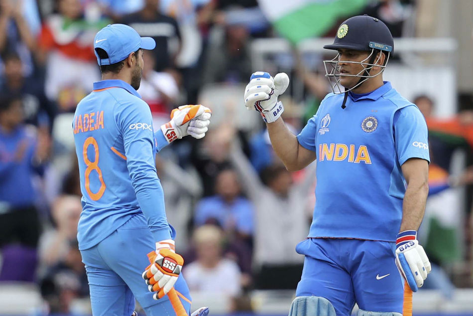 ICC World Cup 2019: Sachin Tendulkar lauds fighting spirit of Dhoni and Jadeja, blames other batsmen for Indias defeat ICC World Cup 2019: Sachin Tendulkar lauds fighting spirit of Dhoni and Jadeja, blames other batsmen for Indias defeat