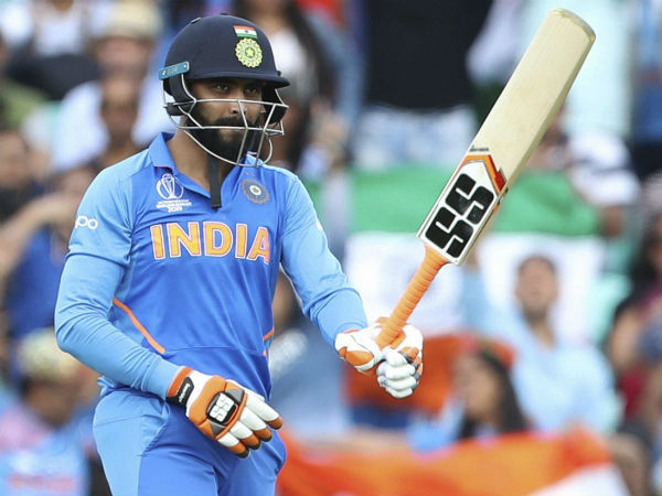 8. Ravindra Jadeja -- 5/10