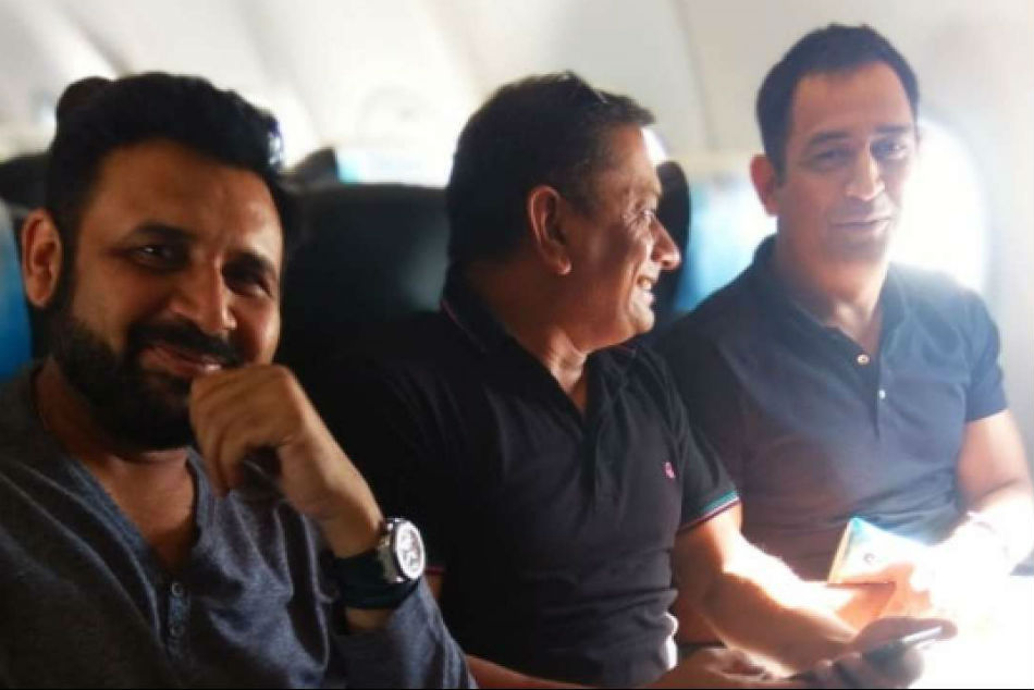 MS Dhoni to patrol with team