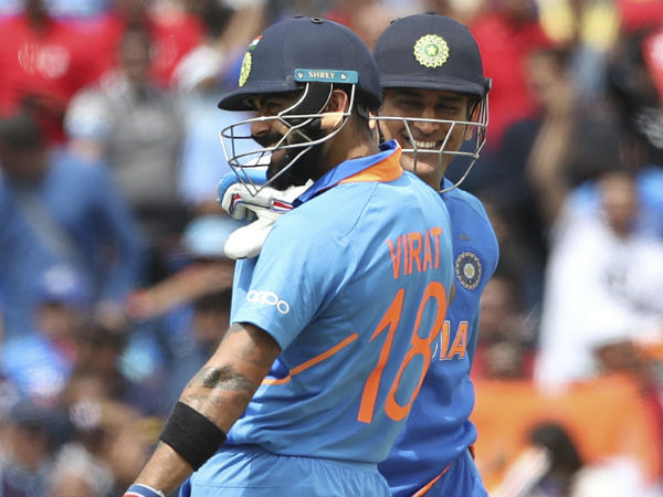 3. Kohli, others respect Dhoni: Dhawan