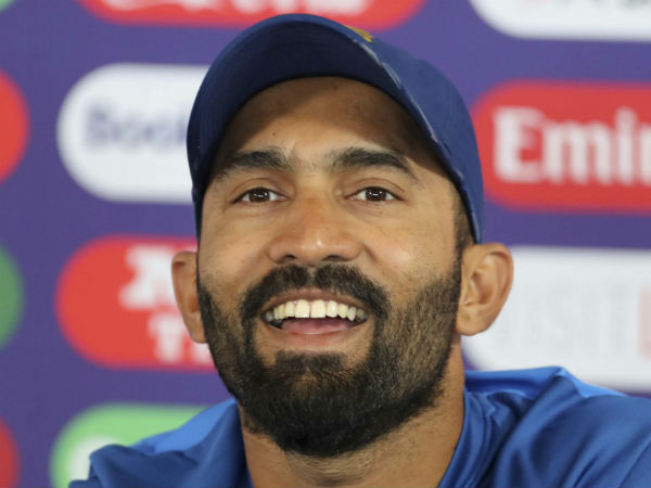 8. Dinesh Karthik