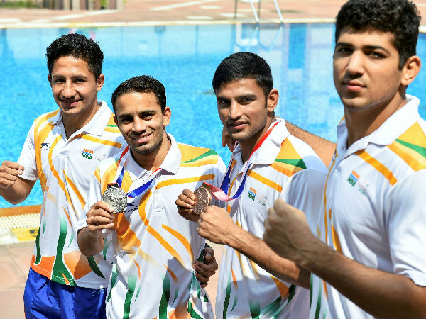 Boxers rewarded for medal winning effort