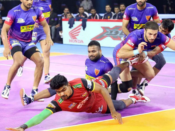 Dabang Delhi - Best Defender – Ravinder Pahal