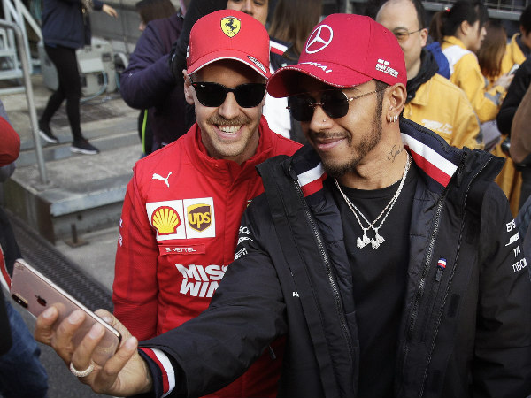 Vettel hails Hamilton