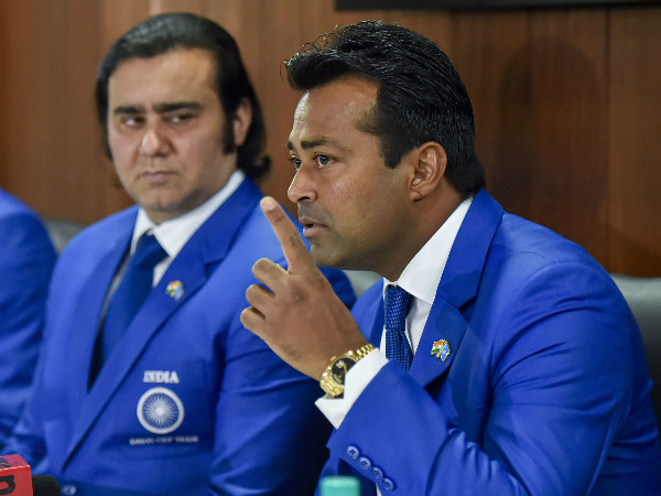 Paes extends record