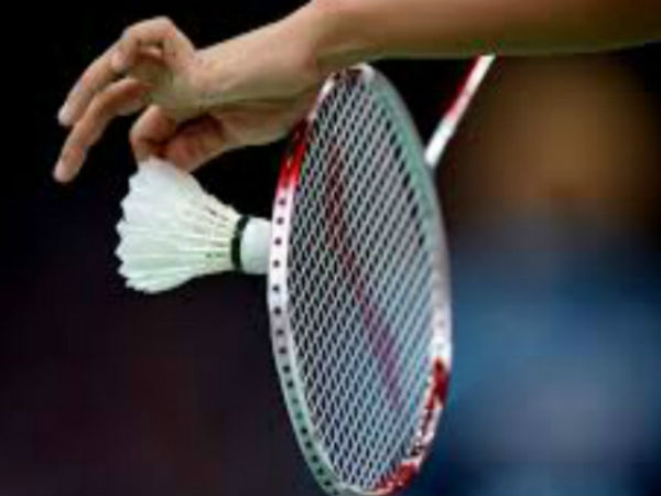 BADMINTON 