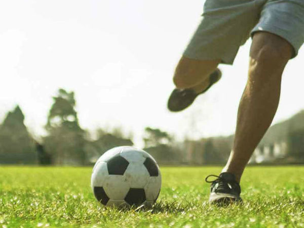FOOTBALL 