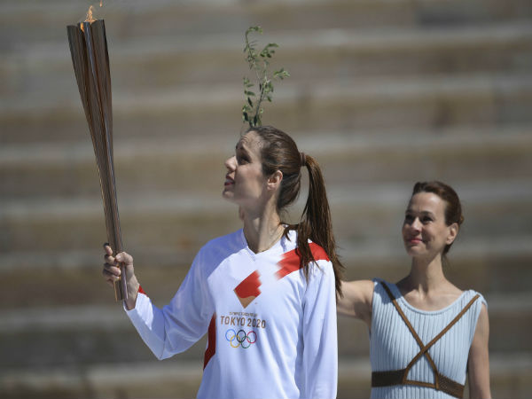 Katerina Stefanidi (Olympic pole vault champion) 