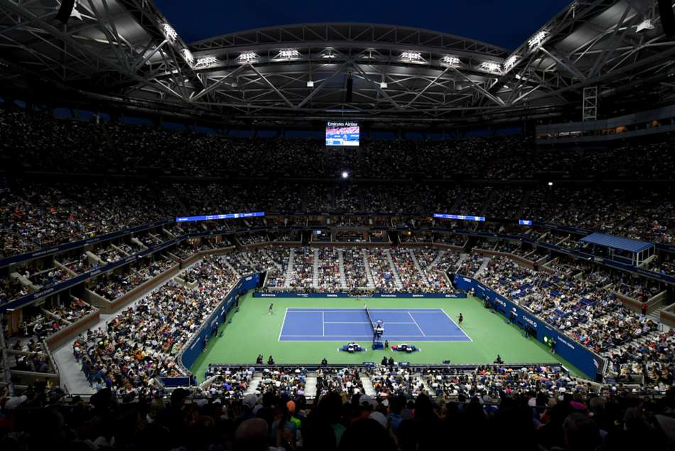 Arthur Ashe Stadium - cropped Arthur Ashe Stadium - cropped
