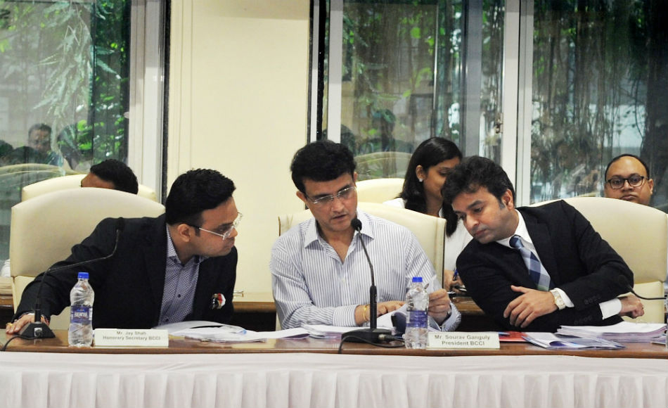 Purse remaining with the teams