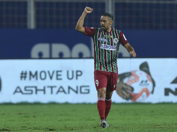 Williams put Mariners ahead