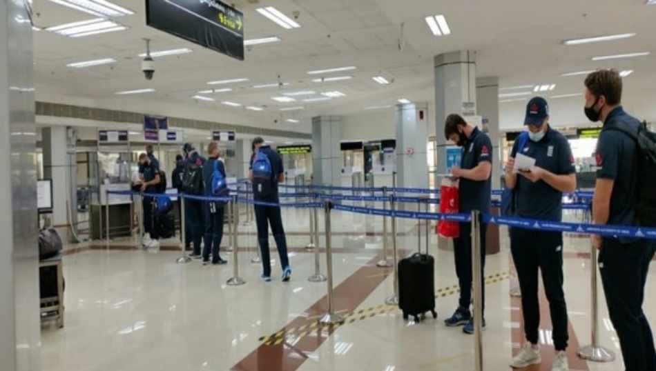 England team completes quarantine England team completes quarantine