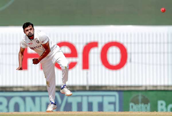 9. Shahbaz Nadeem / Kuldeep Yadav /Axar Patel