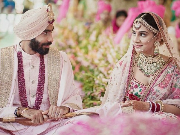 Bumrah-Sanjana get married