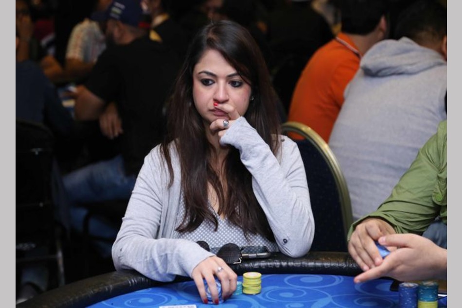 Niharika Bindra hails from New Delhi