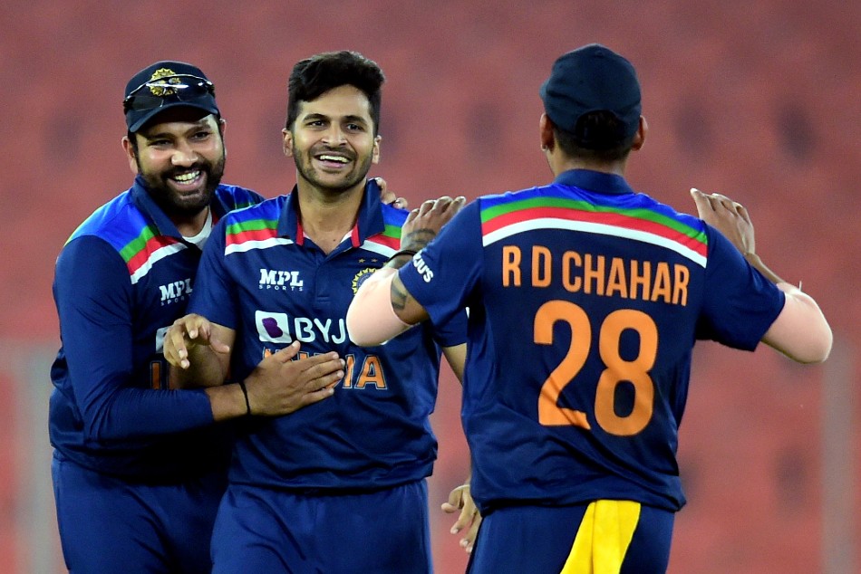 India vs England, 3rd ODI Highlights: India survive Sam Curran scare to pull off a thrilling win, claim series