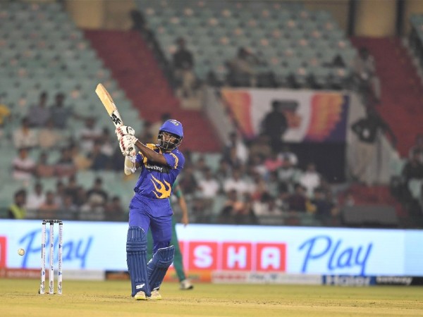 Dream11 Fantasy Team: 