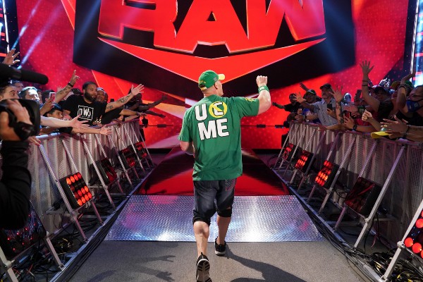 Cena posts picture of Big Boss 13 contestant